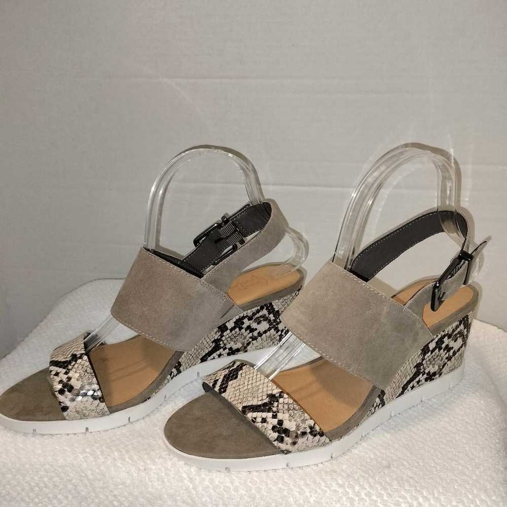 Crown Vintage Women's Snakeskin Print Wedge Sanda… - image 10