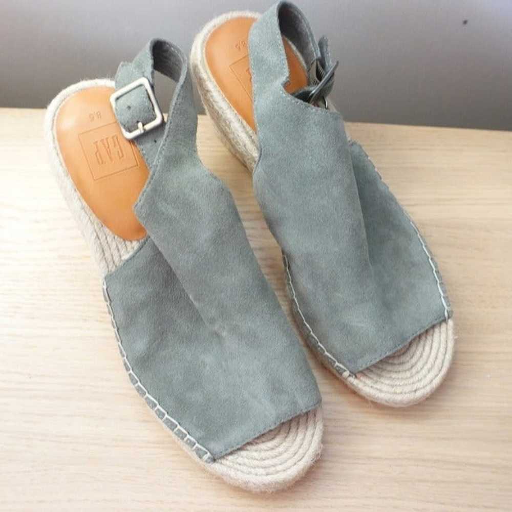 GAP Women's Suede Espadrille Wedges Size 8.5 NWOT - image 1