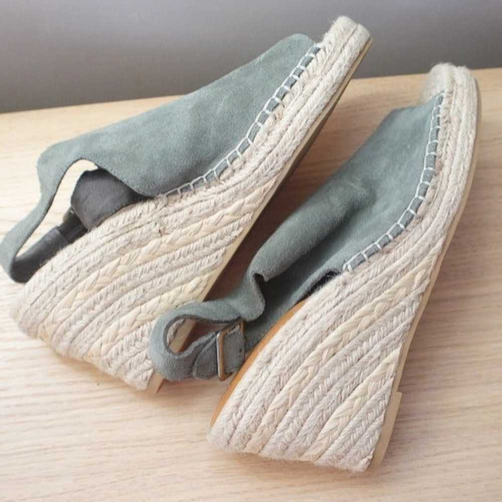 GAP Women's Suede Espadrille Wedges Size 8.5 NWOT - image 2