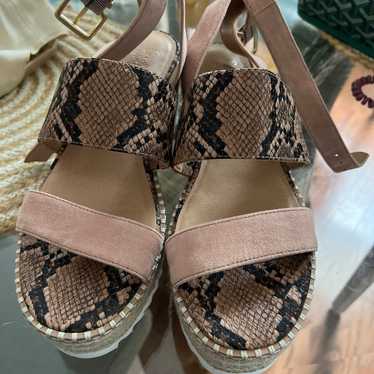 Crown vintage Sandals