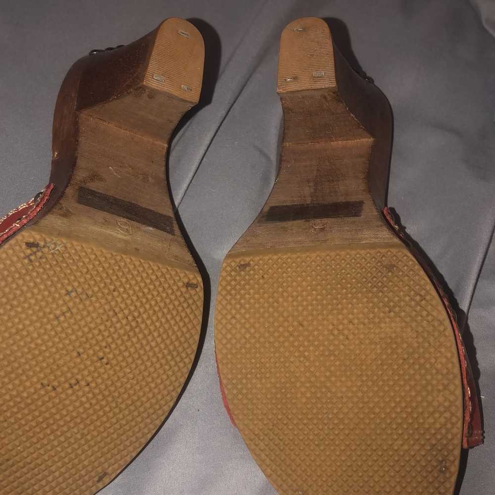 sandals for women size 6 wooden red vintage - image 3