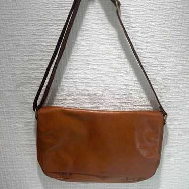 Fossil Aiden All Leather Messenger Bag Brown Fold 