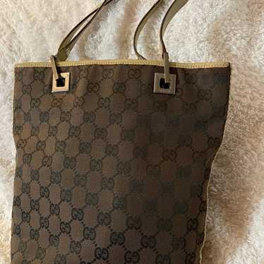 Gucci GG Medium Bucket Brown Canvas Tote Bag - image 1