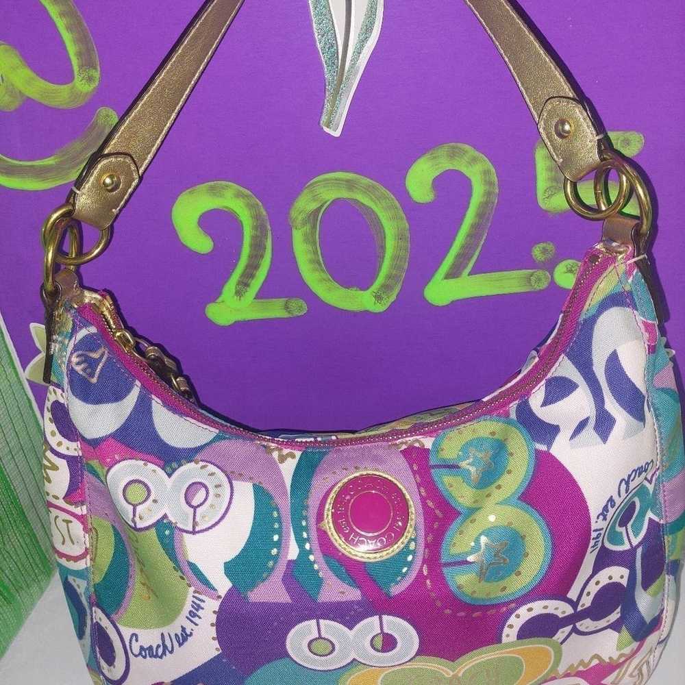 24 HOUR SALE!! Stunning Coach Vintage Poppy Purse - image 1