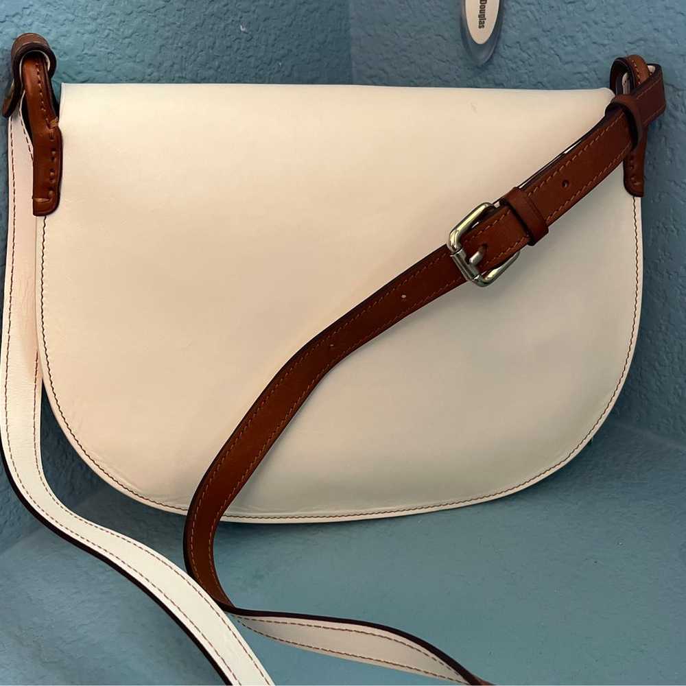 Dooney and Burke Ivory Leathet Shoulder Bag - image 3