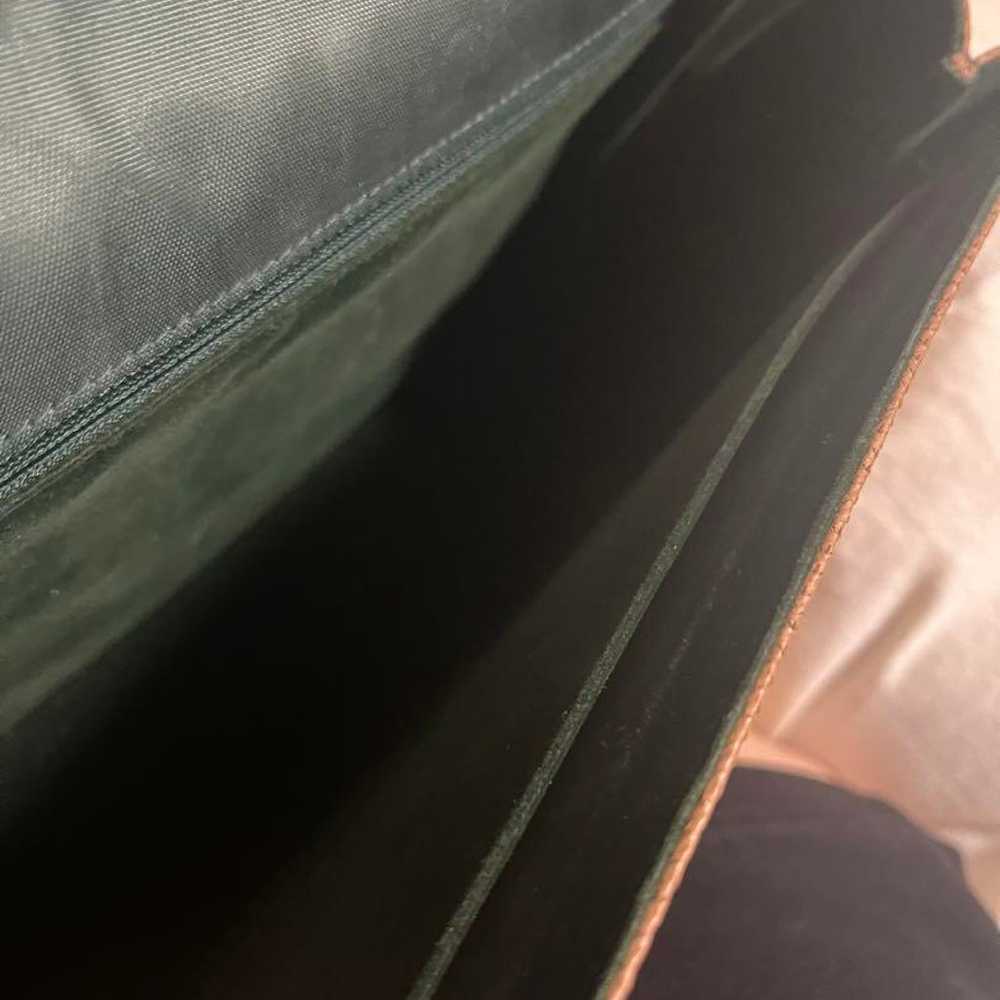 【Beautiful item】Leather bag with green lining, vi… - image 4