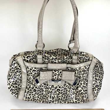 GUESS ribbon grey leopard animal print - image 1