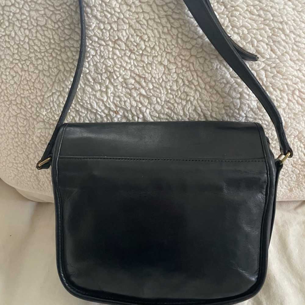 Coach vintage black leather crossbody bag - image 2