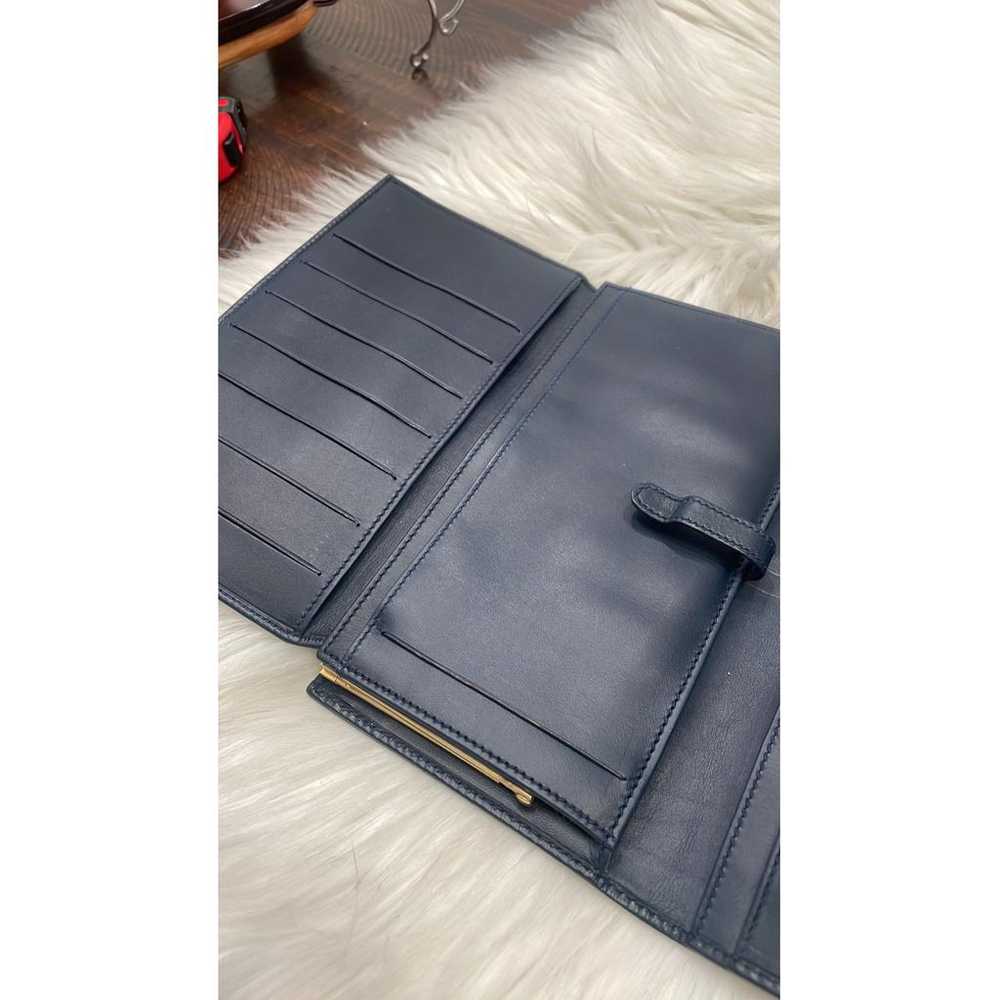 Gucci Leather wallet - image 9