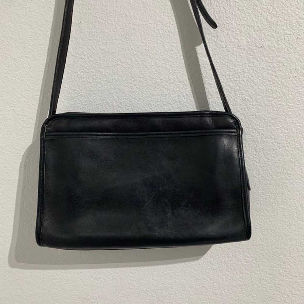 Vintage Coach Swagger Bag 9820 - image 2