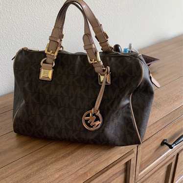 Michael Kors Vintage barrel bag - image 1