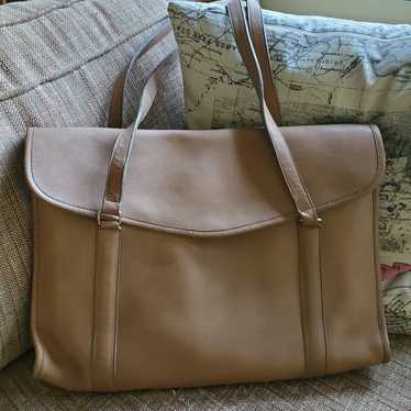 Vintage Coach NYC Envelope portfolio bag in putty - image 1