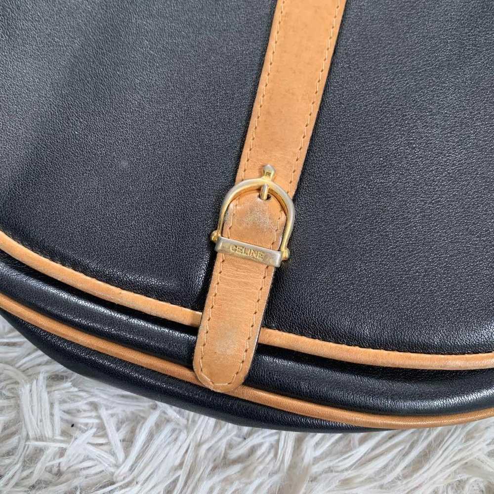 CELINE Vintage Leather Shoulder Bag Handbag. - image 2