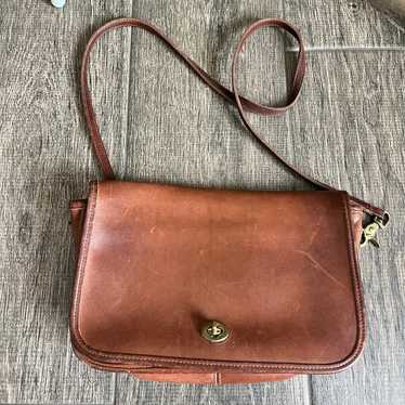 Beautiful Vintage outlet Coach Dinky Pouch in British Tan