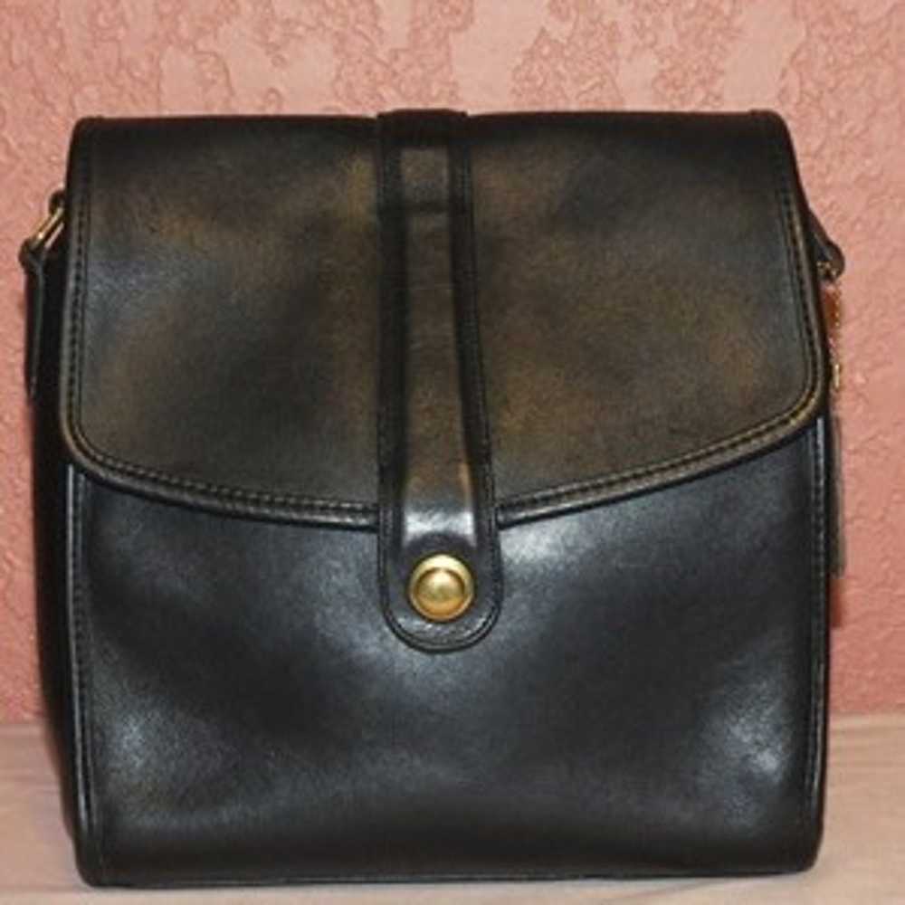 Very Good Vintage Coach Black Leather Scout Bag #… - image 2