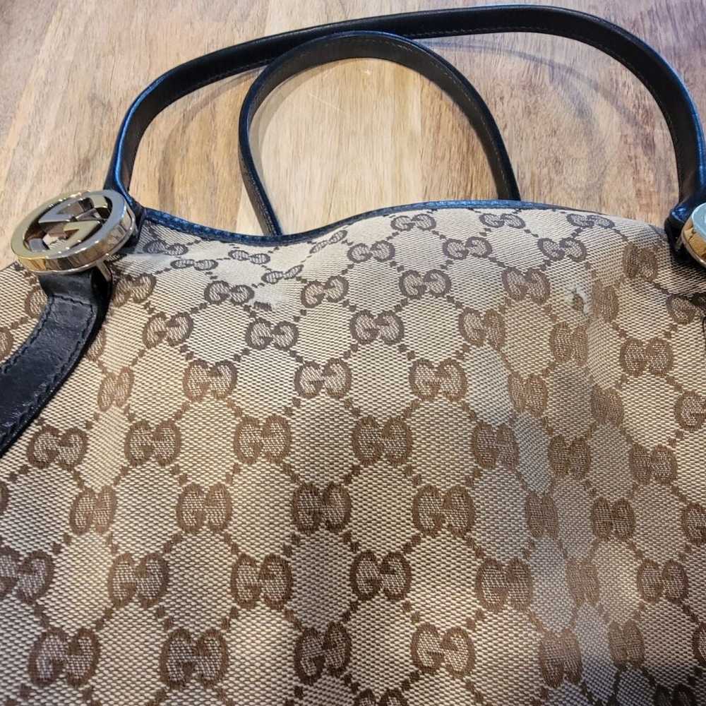 Authenticated, Vintage Gucci shoulder bag - image 6