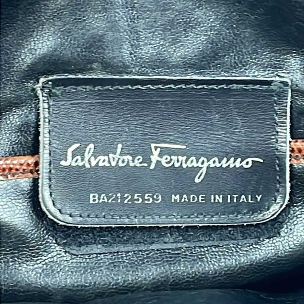 Vintage Salvatore Ferragamo Vara Shoulder Cross B… - image 11