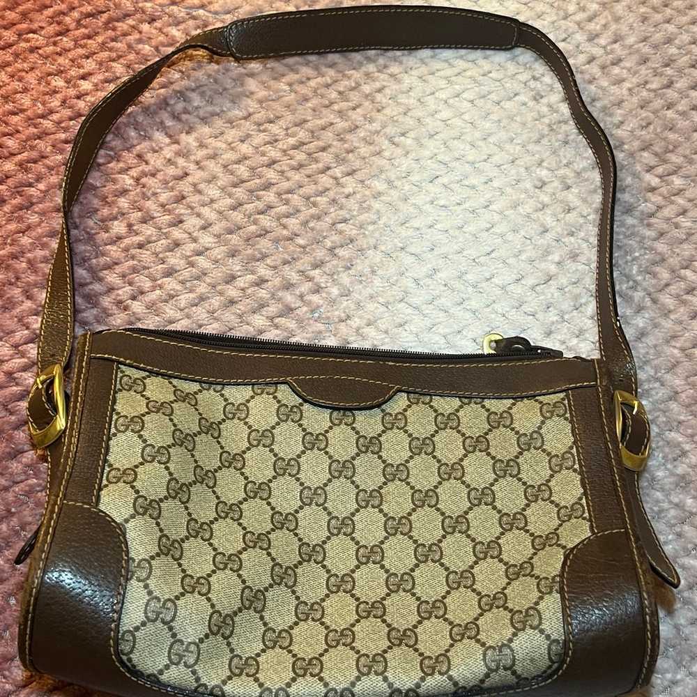 Luxury Gucci Supreme Vintage Shoulder Bag - image 12