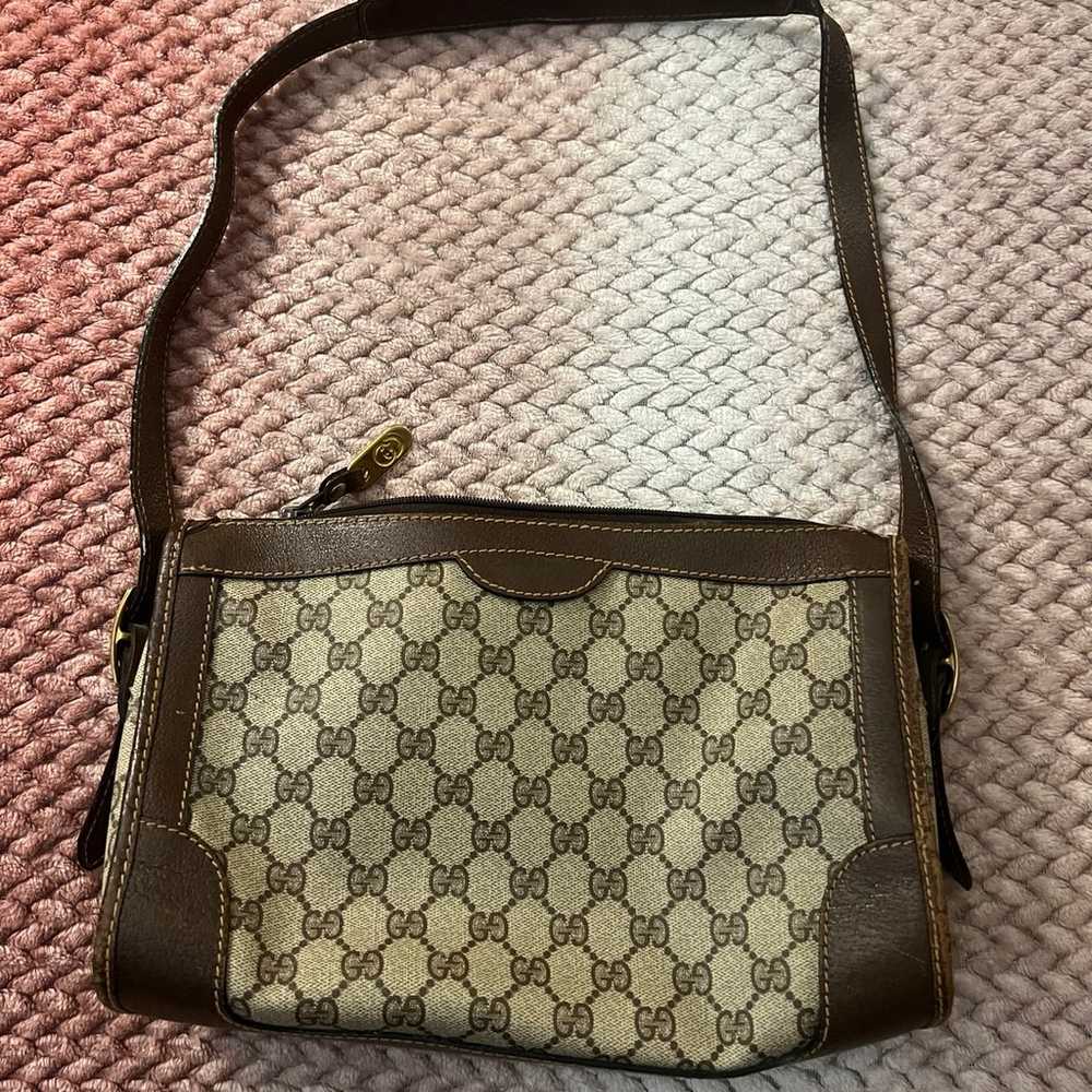 Luxury Gucci Supreme Vintage Shoulder Bag - image 1