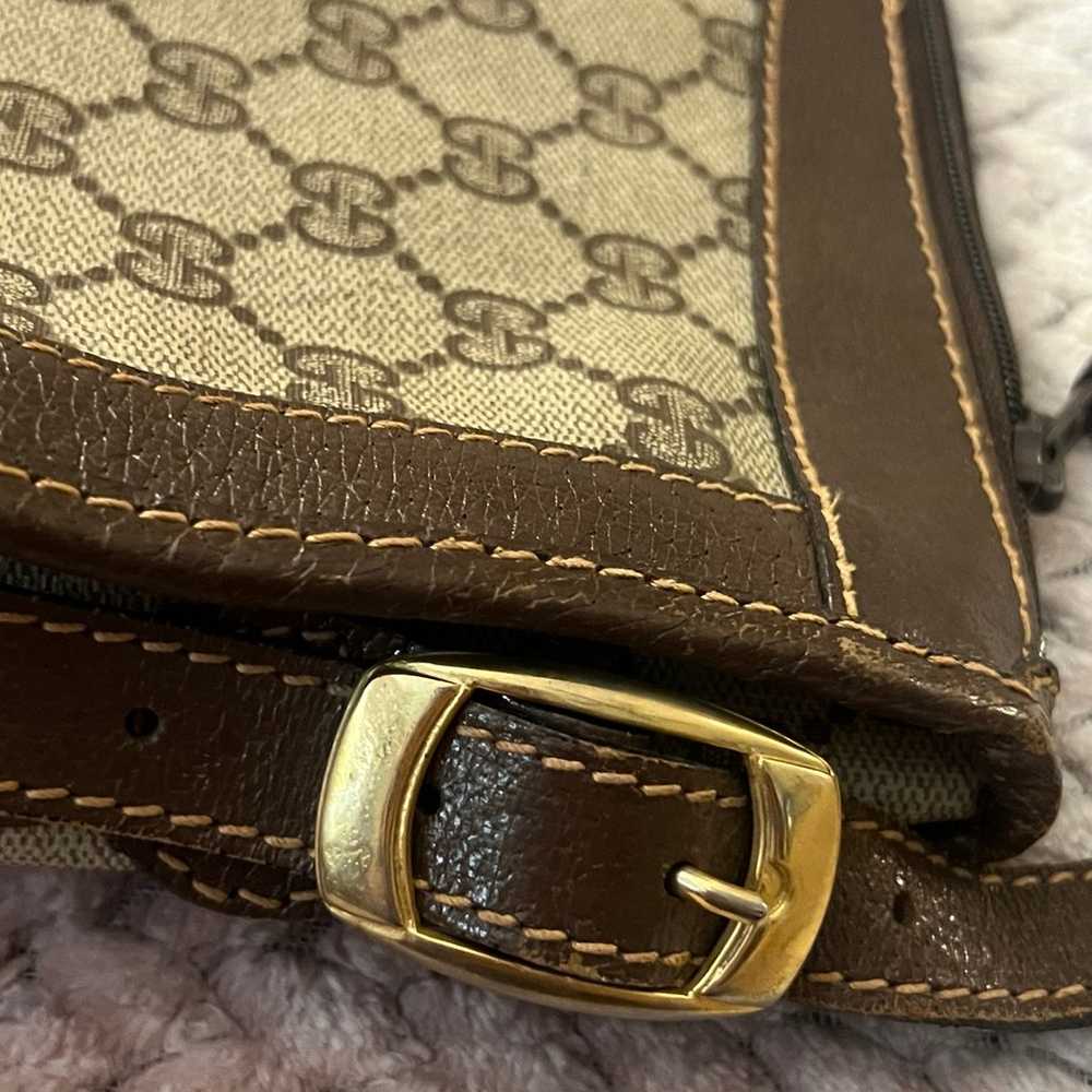 Luxury Gucci Supreme Vintage Shoulder Bag - image 3