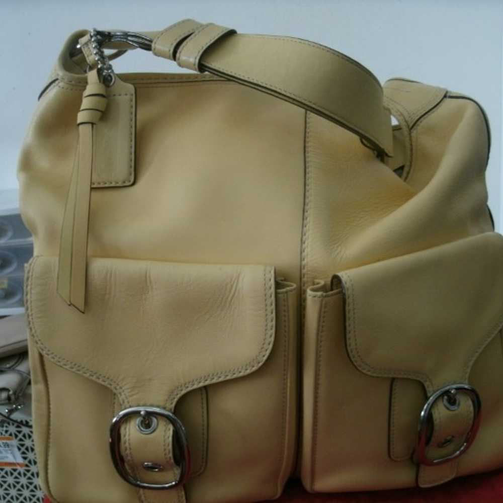 Coach Vntg Bleecker EXLarge Yellow Bag! - image 1