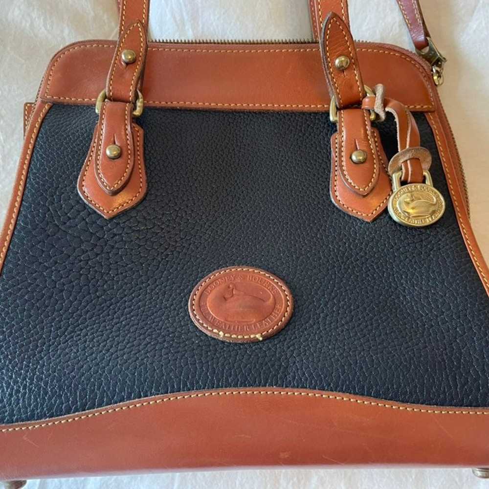 Authentic Dooney & Bourke black pebble leather wo… - image 3