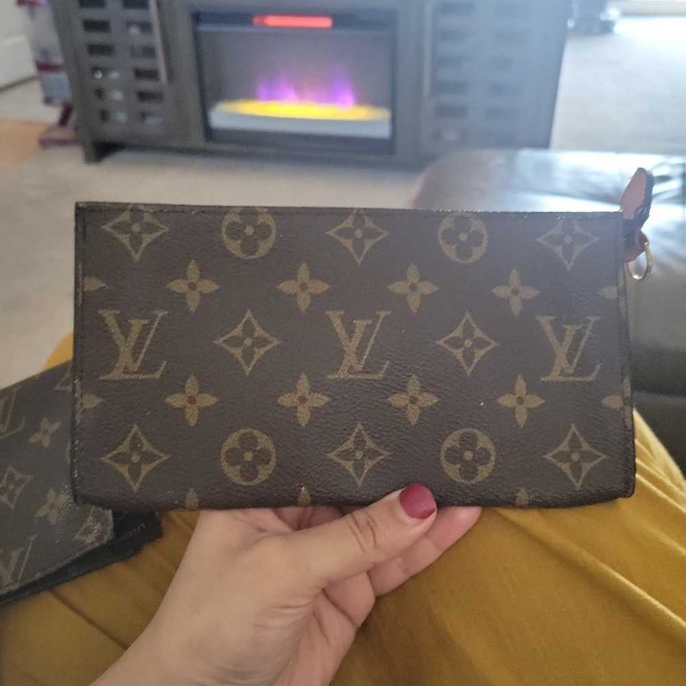 Louis vuitton authentic monogram vintage wristlet… - image 2