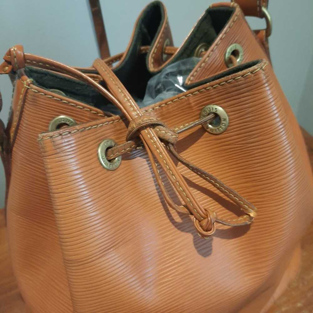 Vintage Louis Vuitton Petite Noe Epi Brown - image 9