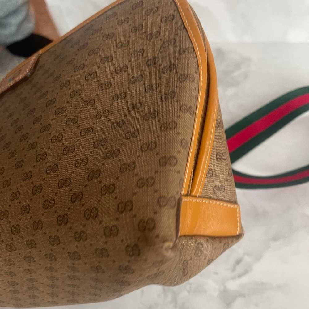 Authentic Gucci vintage crossbody bag - image 9