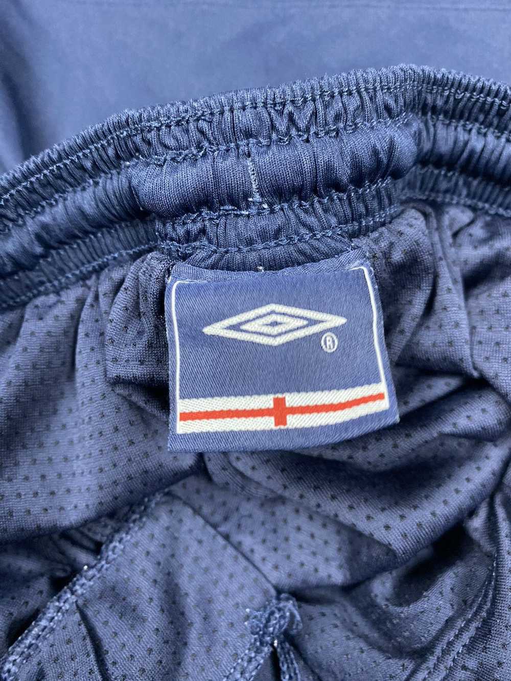 Soccer Jersey × Umbro × Vintage Vintage Umbro Eng… - image 9