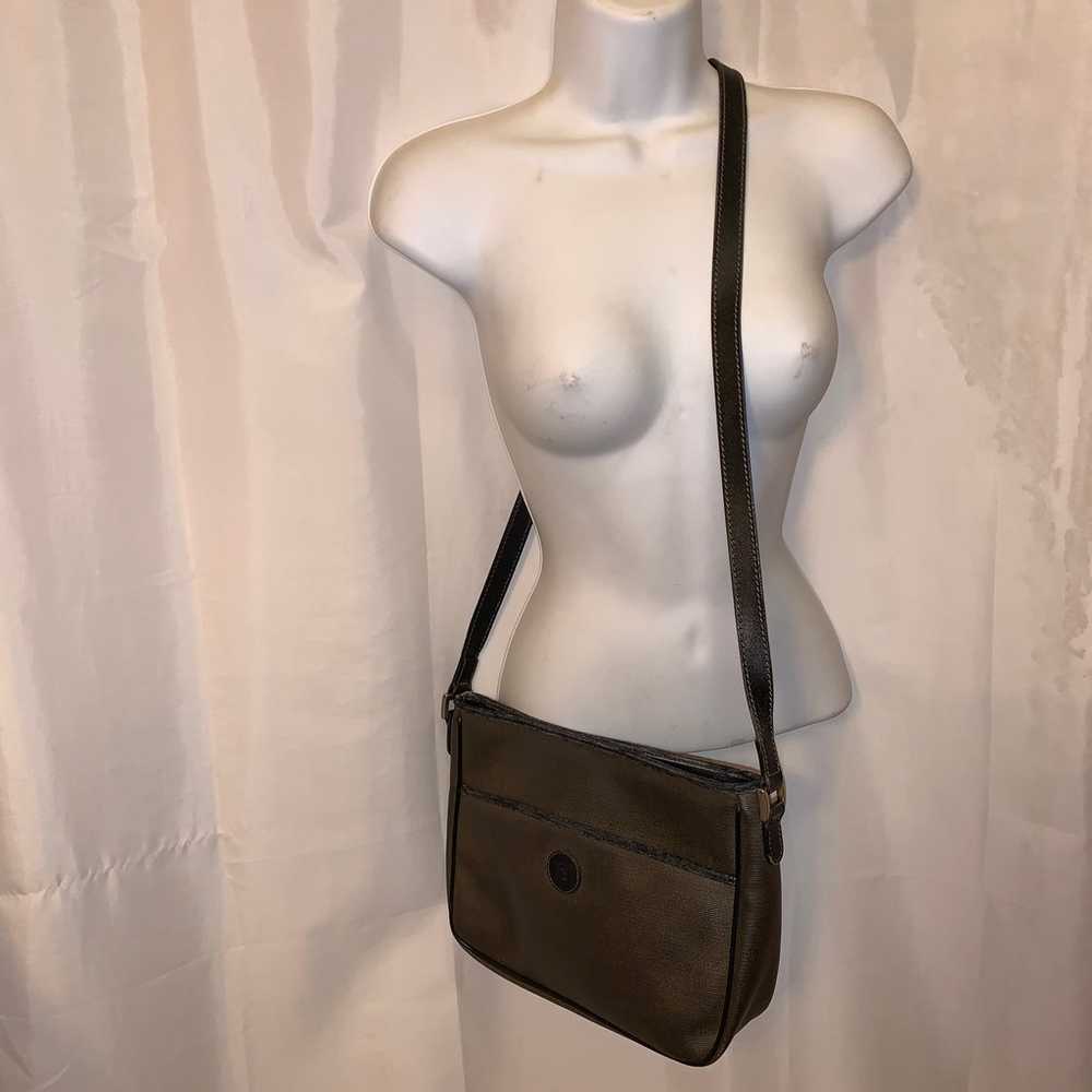 vintage FENDI zip top crossbody SHOULDERBAG - image 4