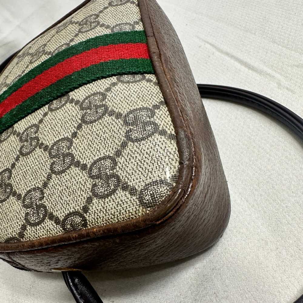 Gucci Shoulder Bag - image 6