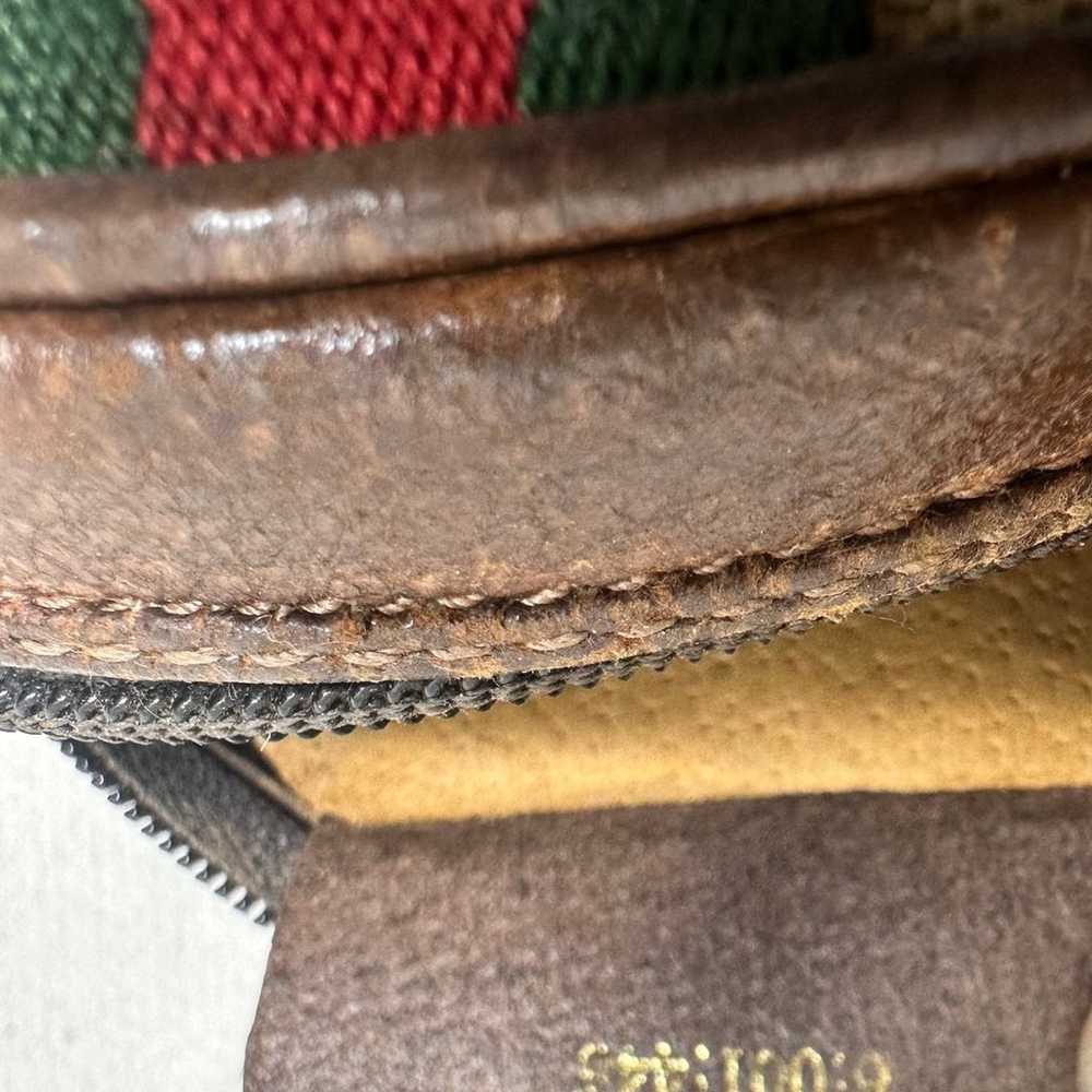 Gucci Shoulder Bag - image 9