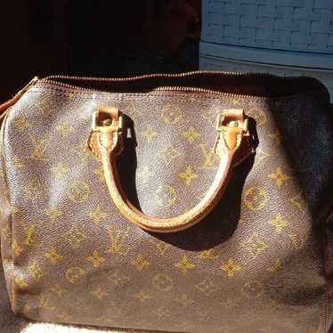 authentic vtg. Louis Vuitton bag