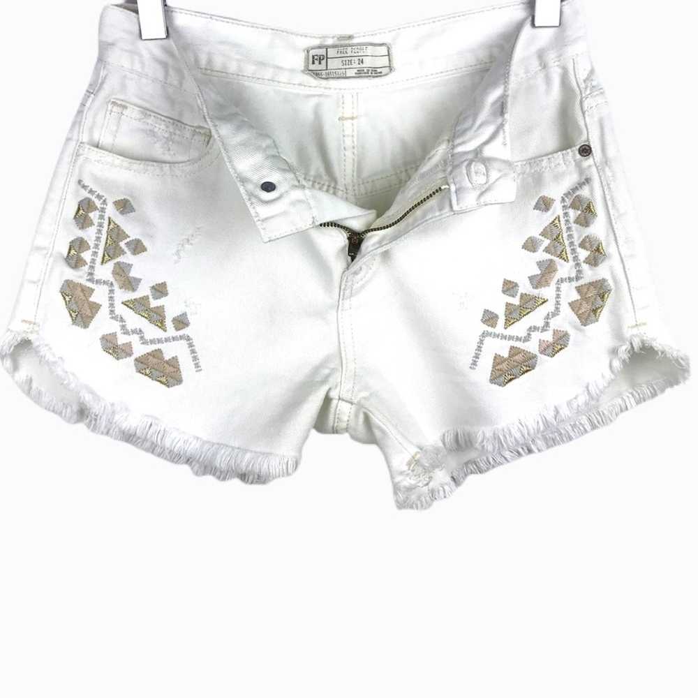 Free People Tulum Shorts Size 24 - image 3