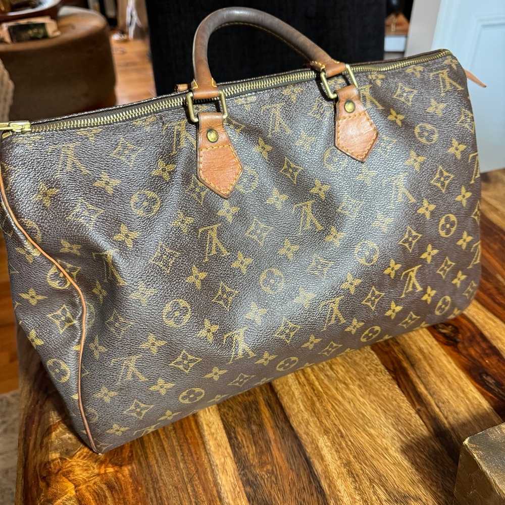 Louis Vuitton Speedy 40 - image 12