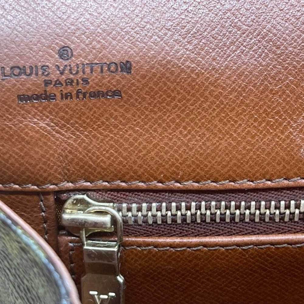 Louis Vuitton Monogram GM Dame Clutch Bag - image 11