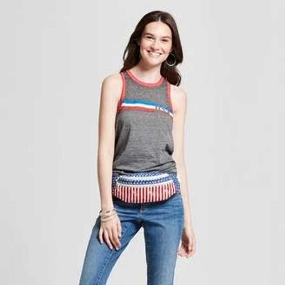 Modern Lux | Women's USA Graphic Tank Top | Large - image 7