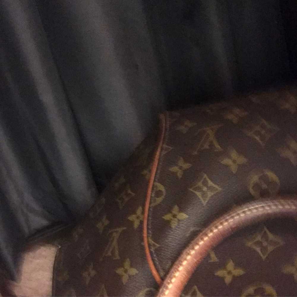 Authentic Louis Vuitton Ellipse MM - image 2