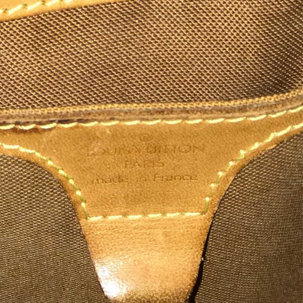 Authentic Louis Vuitton Ellipse MM - image 9