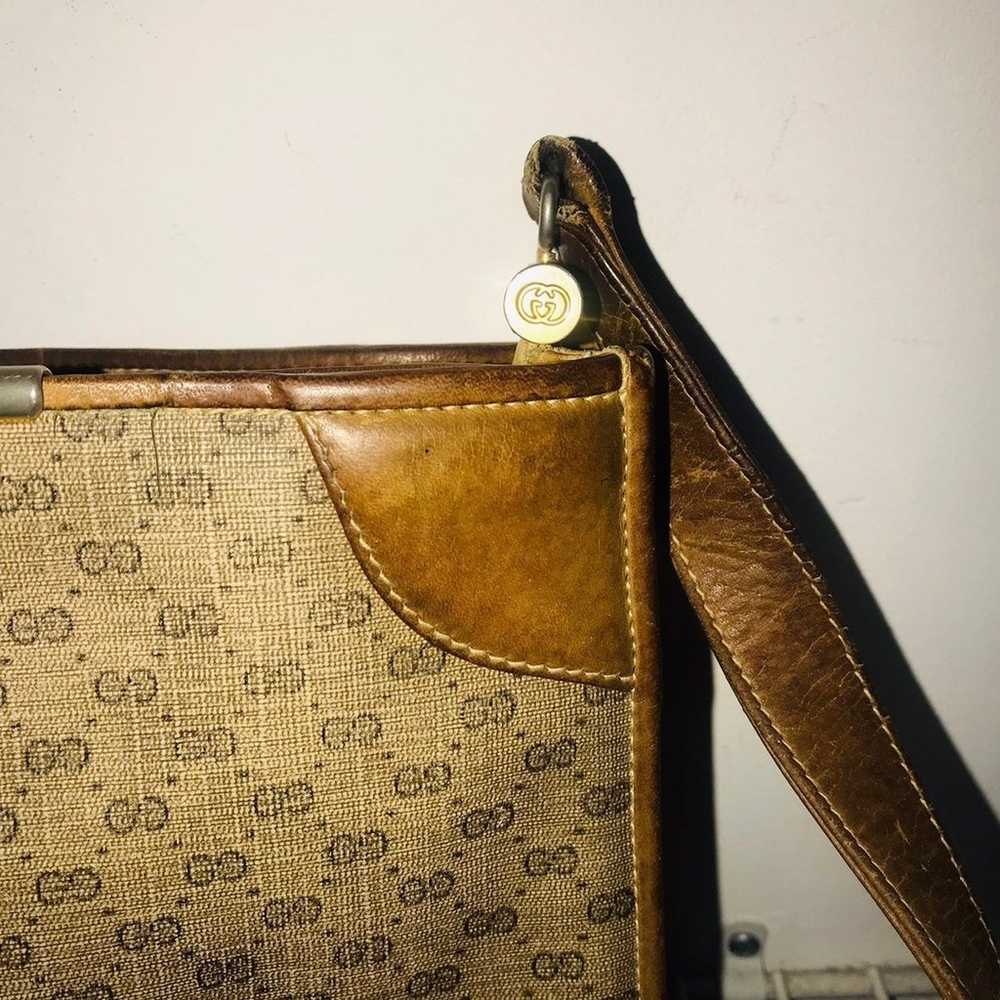 Gucci vintage cross body honey caramel handbag - image 12