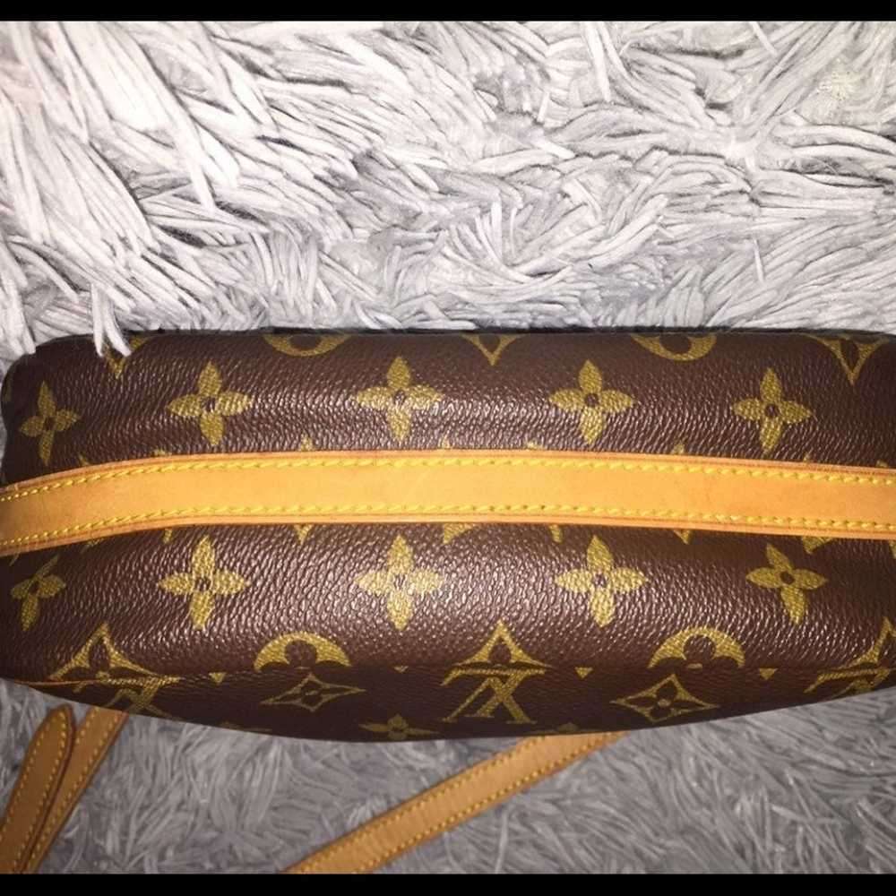 Louis Vuitton Senlis Monogram Crossbody - image 5