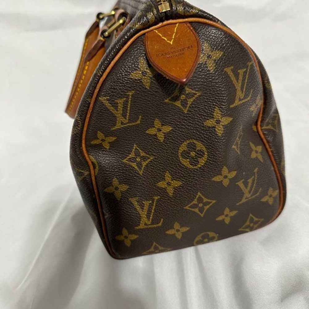 Authentic Vintage Louis Vuitton Speedy 25 - image 7