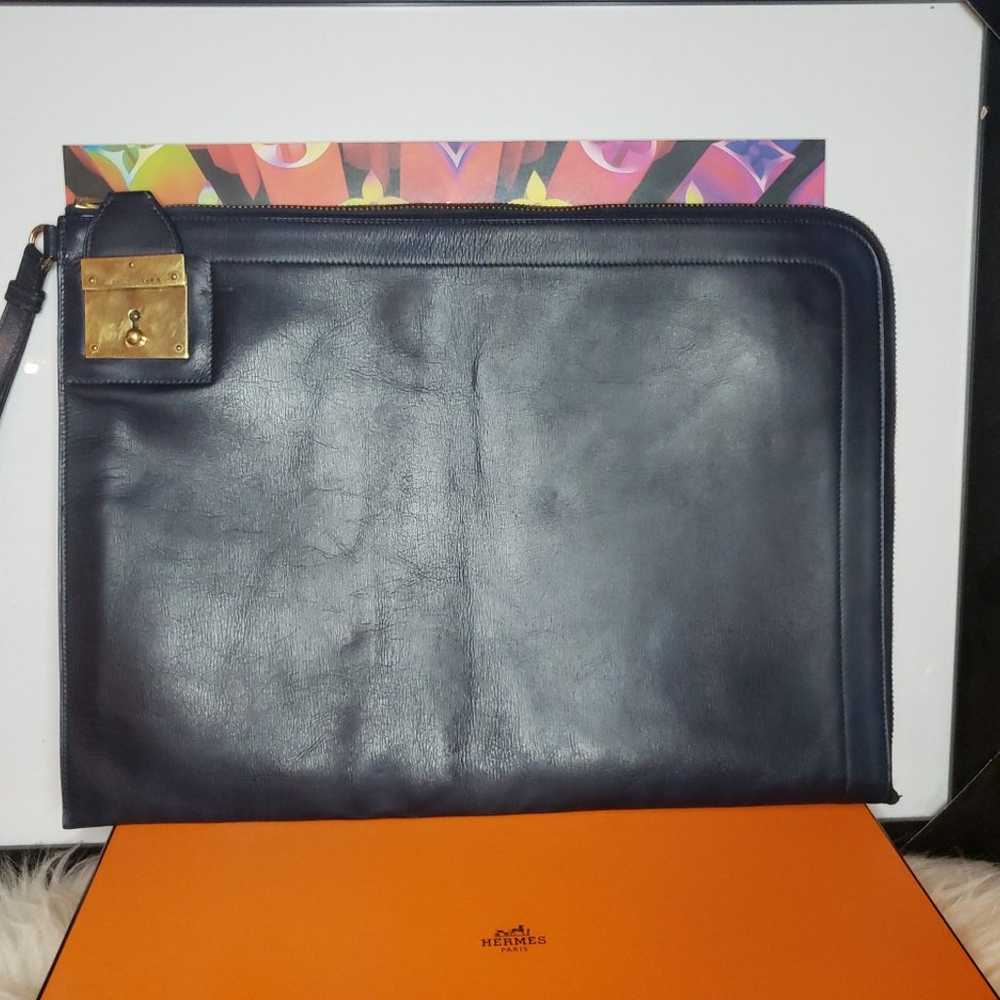 VTG Hermes Portfolio Leather Case w/ Wristlet - image 2