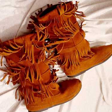 VNTG MINNENTONKA MOCCASIN BOOTS SZ 9