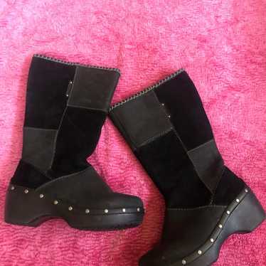 chunky boots - image 1