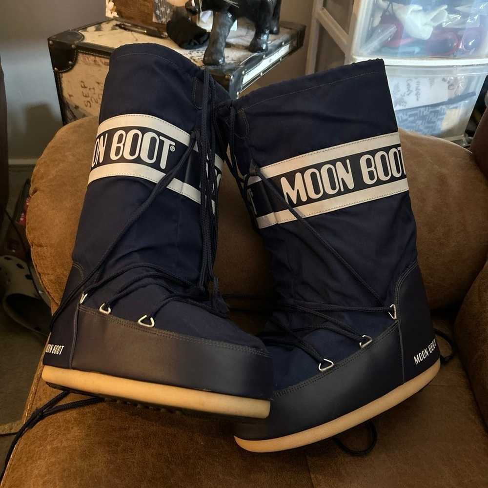 Moon boots - image 1