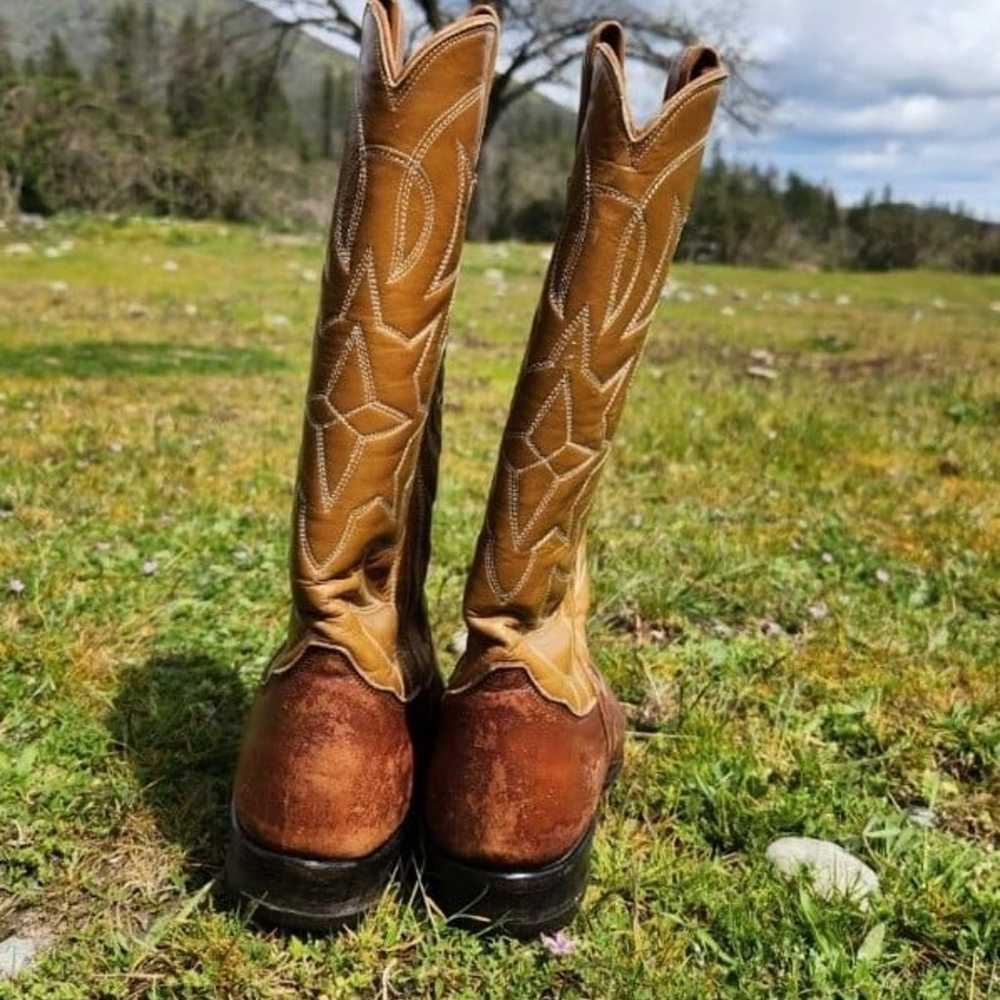 Vintage Tony Lama cowboy boots size 6.5 - image 4