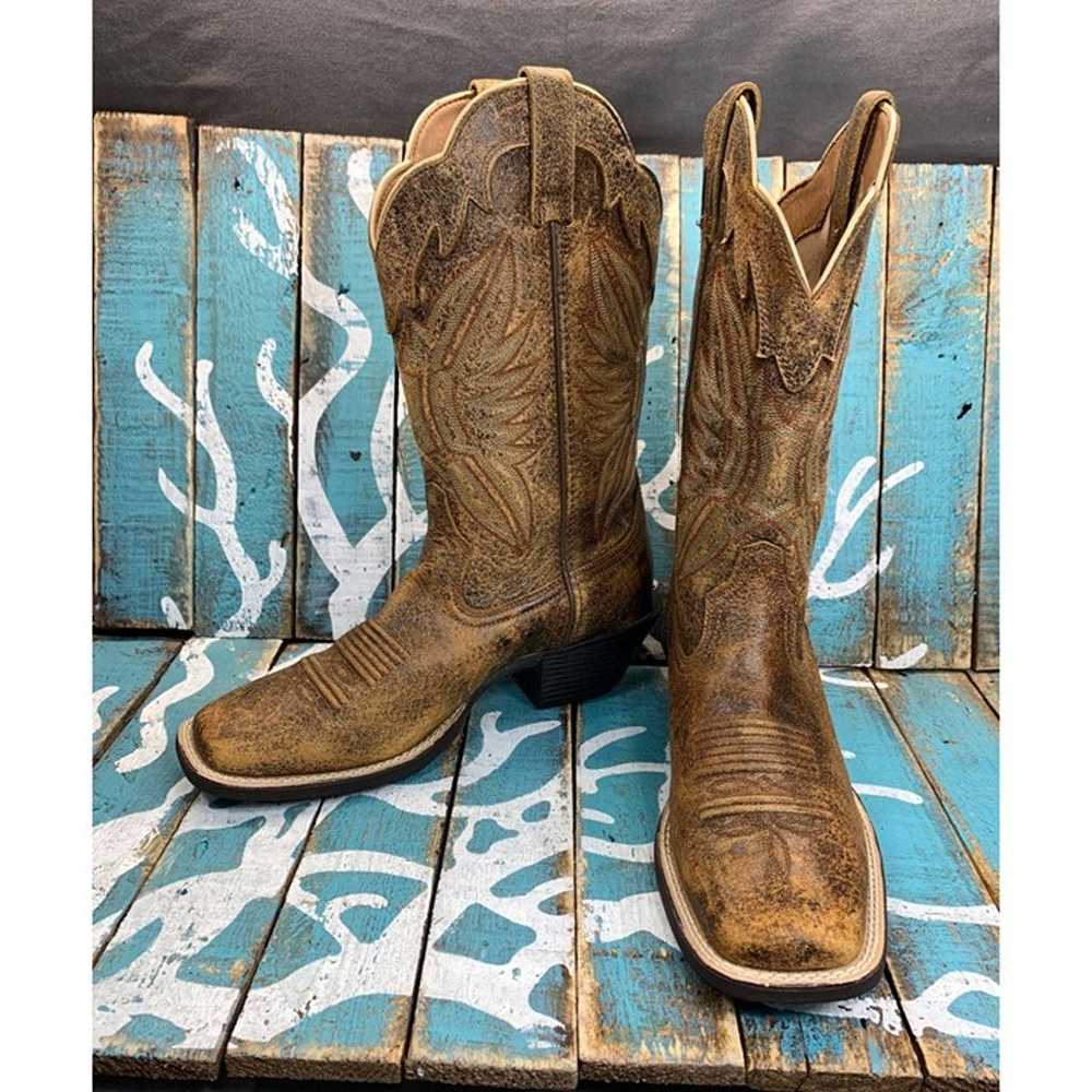 Ariat Womans 6.5B Round Up Square Toe Western Boo… - image 2