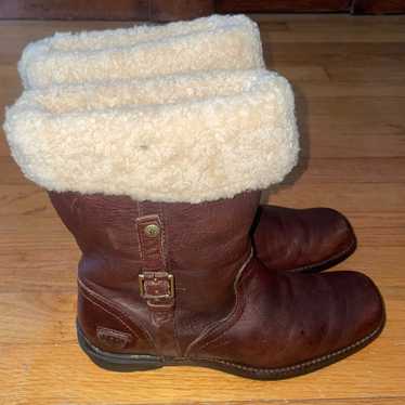 Womens Ugg Australia Brown Leather Buckle Boot 9 - image 1